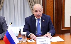 И. Умаханов: Российские сенаторы приняли участие в работе миссий международных наблюдателей на выборах Президента Узбекистана