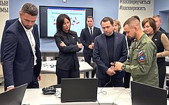 Е. Дягилева и Л. Круглова посетили в Мурманской области школу, досрочно открывшуюся после капитального ремонта