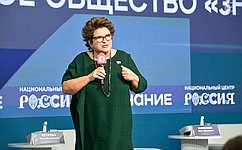 Л. Глебова: Формирование мировоззрения невозможно без личного участия человека