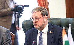Россия и Индия заинтересованы в развитии межпарламентского диалога по широкому кругу тем — К. Косачев