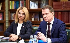 Н. Косихина провела встречу с О. Любимовой