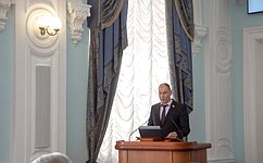 Д. Перминов отчитался перед депутатами Законодательного Собрания Омской области
