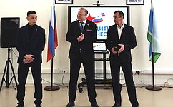 В. Шептий вручил удостоверения ветеранов боевых действий бойцам из Свердловской области, принимавшим участие в СВО
