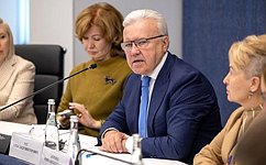 А. Усс принял участие в экспертной сессии «Культурные инициативы как фактор роста в малых и средних городах»
