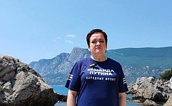 Триколор над Ласпи: севастопольцы продолжают патриотическую традицию
