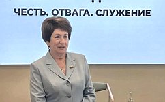 Е. Алтабаева встретилась с участниками образовательной программы «Севастополь – город героев»
