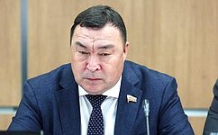 А. Новьюхов выступил за усиление роли советов малочисленных коренных народов