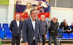 Н. Владимиров поздравил ветеранов спорта с праздником