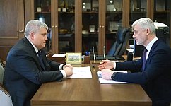 Е. Дитрих обсудил с губернатором Новгородской области А. Дроновым развитие общественного транспорта в регионе