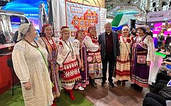 А. Артамонов принял участие в открытии Дня Кисловодска на Международной выставке-форуме «Россия» и посетил стенд Калужской области