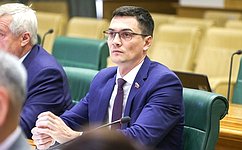 Р. Маслов принял участие в праздновании Дня химика в Череповце