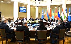 Сенаторы РФ приняли участие в заседаниях комиссий МПА СНГ