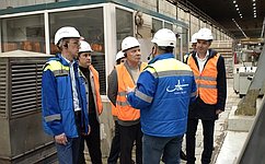 Ю. Борисов и И. Новиков посетили предприятия лесоперерабатывающего комплекса Архангельской области