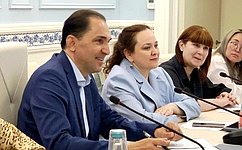 А. Хапочкин: Смелые культурные инициативы обогащают многонациональную Россию