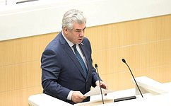 В. Бондарев проинформировал сенаторов о своей работе на посту полномочного представителя СФ в Следственном комитете РФ