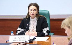 Ж.Чефранова: Обеспечение кадрами для здравоохранения –чувствительный вопрос