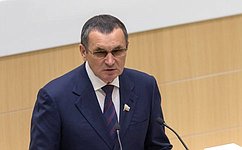 Н. Федоров представил отчет о своей работе в 2019 году в качестве полномочного представителя Совета Федерации в Государственной Думе