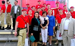 Ю. Вепринцева: Участие в «Юнармии» поможет молодежи овладеть навыками военной подготовки, изучить историю России