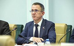 В. Кравченко провел «круглый стол», посвященный мерам поддержки индивидуальной предпринимательской инициативы