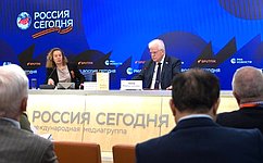 Пресс-конференция первого заместителя председателя Комитета СФ по обороне и безопасности Владимира Чижова, в рамках которой представлена его новая книга «Полвека на европейских фронтах»