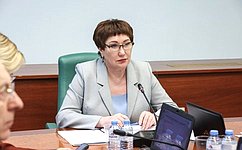 Е. Перминова: Безопасность должна встать во главу угла в период летней оздоровительной кампании