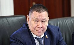Г. Ледков: На заседании Комитета СФ обсуждалась реализация прав коренных малочисленных народов Севера, проживающих в Ямало-Ненецком автономном округе