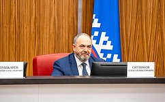 А. Ситников принял участие в образовательном мероприятии для юных дипломатов столицы ЯНАО — «Модель Совета Федерации»