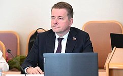 Д. Горицкий: Работа правительства Тюменской области в 2024 году заслужила высокую оценку депутатов областной Думы