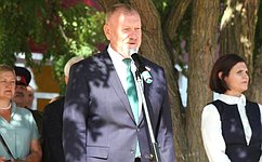 С. Горняков: Благодаря программе капремонта школ муниципальные образовательные организации приобретают современный облик, а дети – новые возможности для обучения и развития