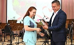 А. Гибатдинов поздравил медиков с приближающимся Днем медицинского работника