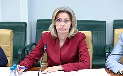 Н. Мельникова: Система долговременного ухода за гражданами пожилого возраста и инвалидами в стране охватывает более 180 тысяч человек