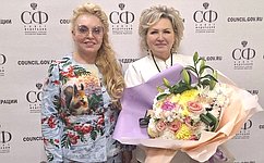 Е. Писарева организовала творческие встречи с автором детских сказок Е. Веленой