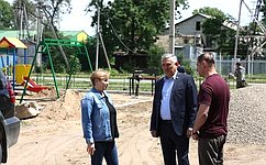 Ю. Валяев оценил ход реализации программы «1000 дворов» в Еврейской автономной области