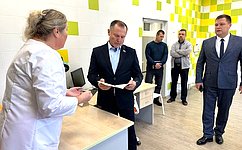 И. Мурог проверил оснащение медицинских пунктов в рязанских школах