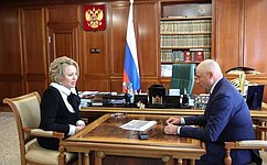 В. Матвиенко встретилась с губернатором Липецкой области И. Артамоновым