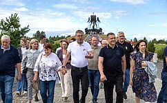 К. Косачев: Программа «Здравствуй, Россия!» сохраняет связь с молодыми соотечественниками за рубежом