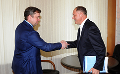 Сенатор В. Абрамов и губернатор Тверской области А. Шевелев обсудили пути решения актуальных для региона вопросов