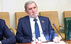 А. Ермаков: Быть в тесном контакте с населением – одна из основных составляющих работы парламентариев