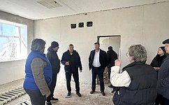С. Михайлов проконтролировал ход строительства и ремонта в детском саду № 63 в поселке Чернышевск