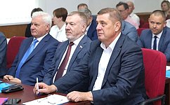С. Горняков и Н. Семисотов обсудили актуальные вопросы развития региона
