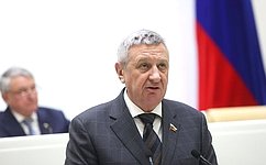 Сенаторы дополнили перечень категорий лиц, которым может быть назначено пенсионное обеспечение за выслугу лет