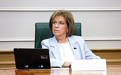 Л. Скаковская провела круглый стол, посвященный вопросам приема и обучения в вузах на контрактной основе