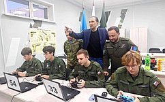 А. Хапочкин посетил региональный этап Всероссийских военно-спортивных соревнований «Герой Отечества»