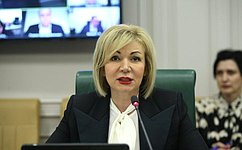 Е. Зленко провела совещание по подготовке и проведению встречи Председателя СФ с тружениками социальной сферы села