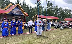 Б. Жамсуев вручил награды лучшим борцам и активистам, развивающим национальную культуру Забайкалья