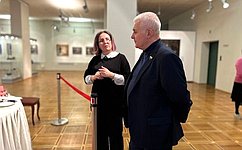 С. Мартынов посетил выставку о русском гостеприимстве в Йошкар-Оле