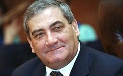 Вячеслав Штыров принял участие в открытии Детского центра в поселке Хандыга