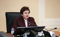 Е. Бибикова: Социальный контракт показал свою эффективность по улучшению материального положения граждан и семей с детьми