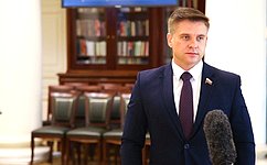 Ю. Архаров: В патриотическом воспитании молодежи нужно задействовать новые подходы, использовать Интернет