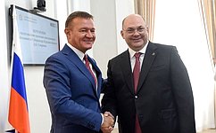А. Брыксин поздравил со вступлением в должность врио губернатора Курской области А. Смирнова